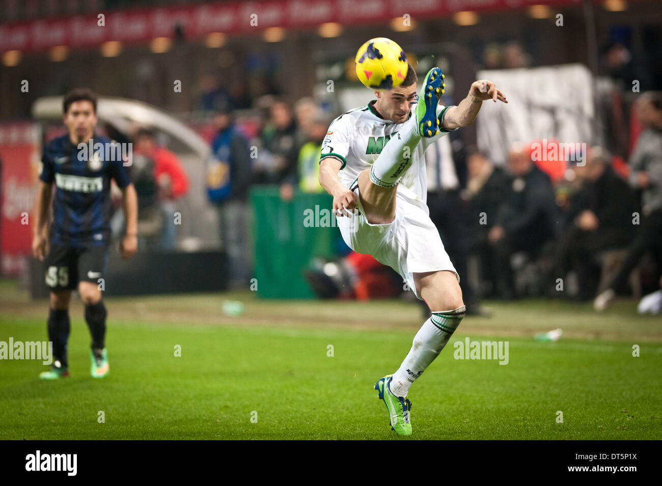 Milano, Italia. Il 9 febbraio, 2014. Longhi Alessandro (Sassuolo) durante la Serie Amatch tra Inter vs Sassuolo, su 09 Febbraio, 2014. Foto: Adamo di Loreto/NurPhoto Credito: Adamo di Loreto/NurPhoto/ZUMAPRESS.com/Alamy Live News Foto Stock