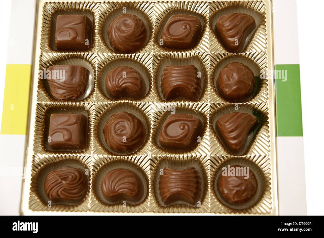 Scatola di cioccolatini assortiti dolci Foto Stock