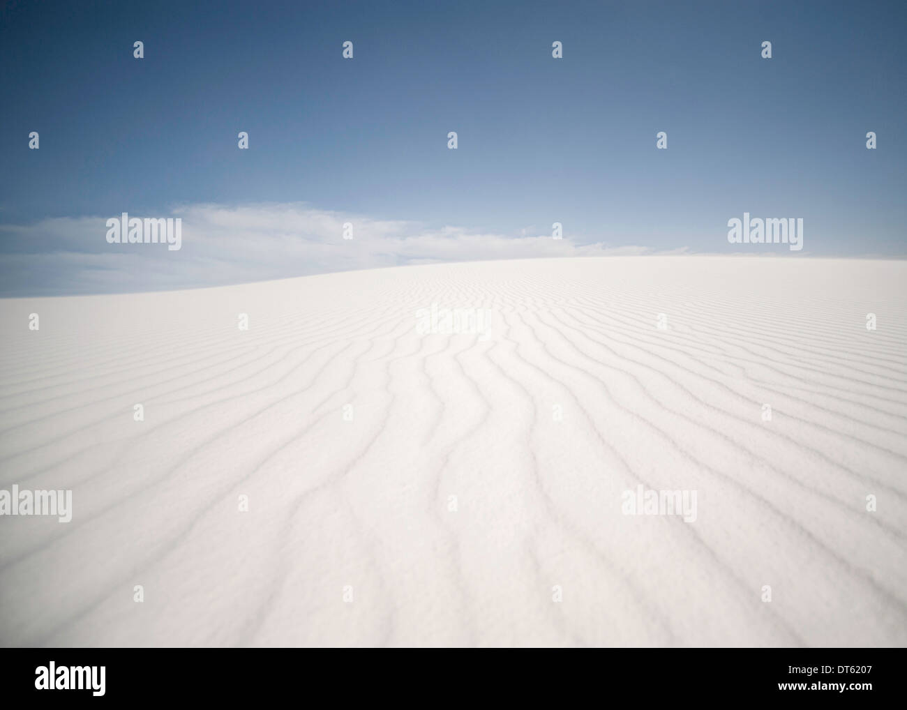 Ondeggiano duna di sabbia, White Sands, Nuovo Messico, STATI UNITI D'AMERICA Foto Stock