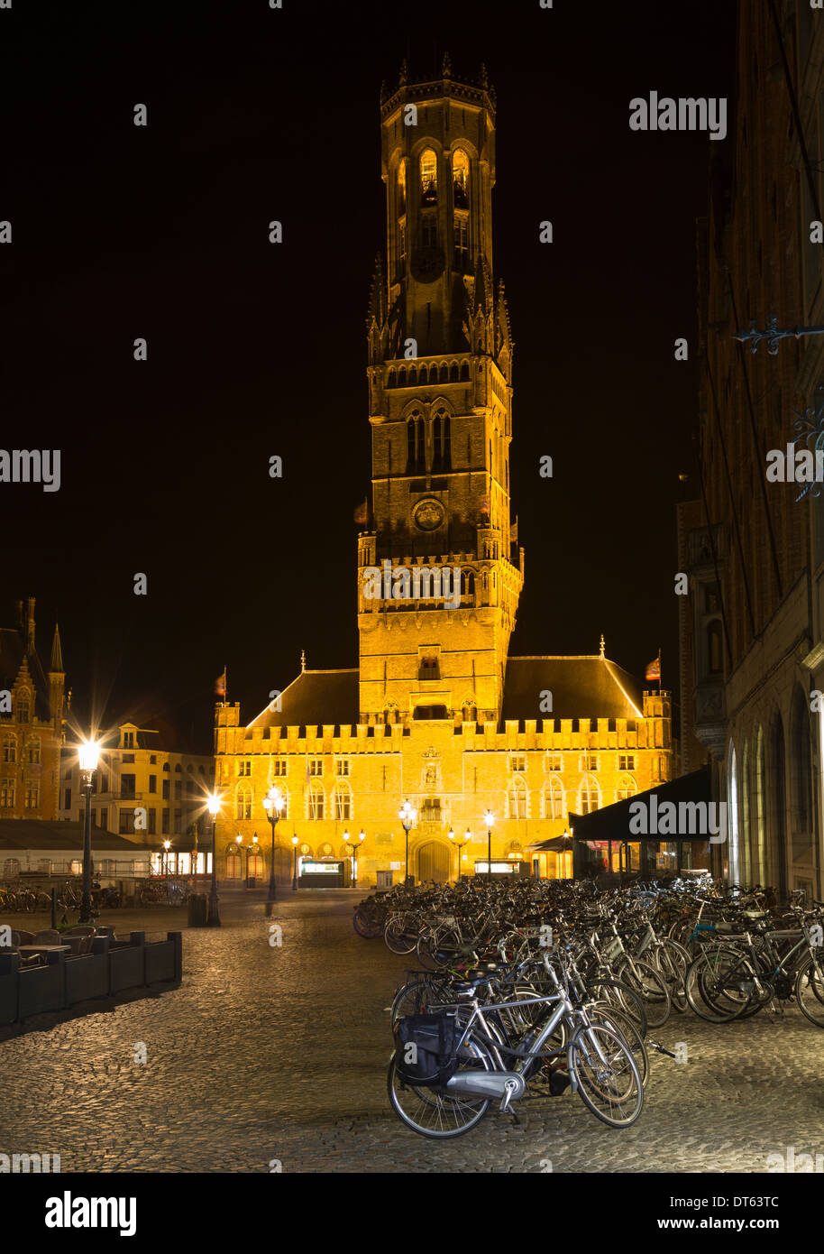 Belfort, campanile di Bruges, la piazza del mercato, Belgio Foto Stock