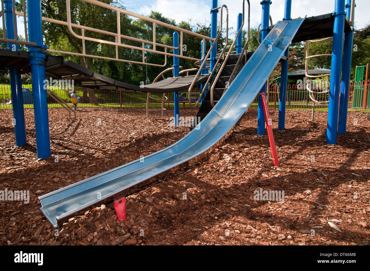 Parco giochi per bambini la diapositiva Foto Stock