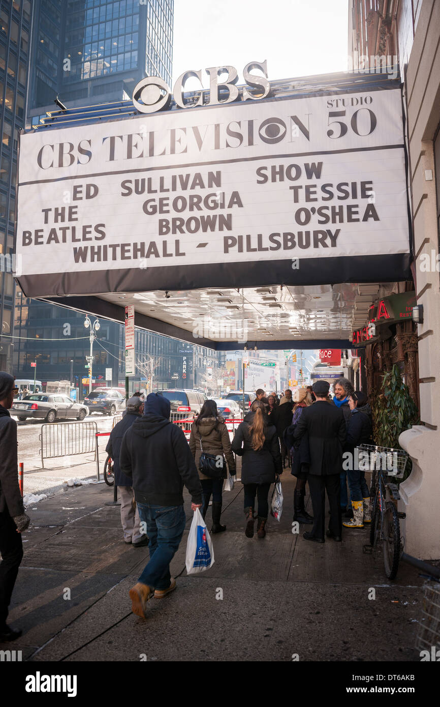 Ed Sullivan Theater di Broadway a New York con il marquee duplicando l'originale Beatles marquee Foto Stock