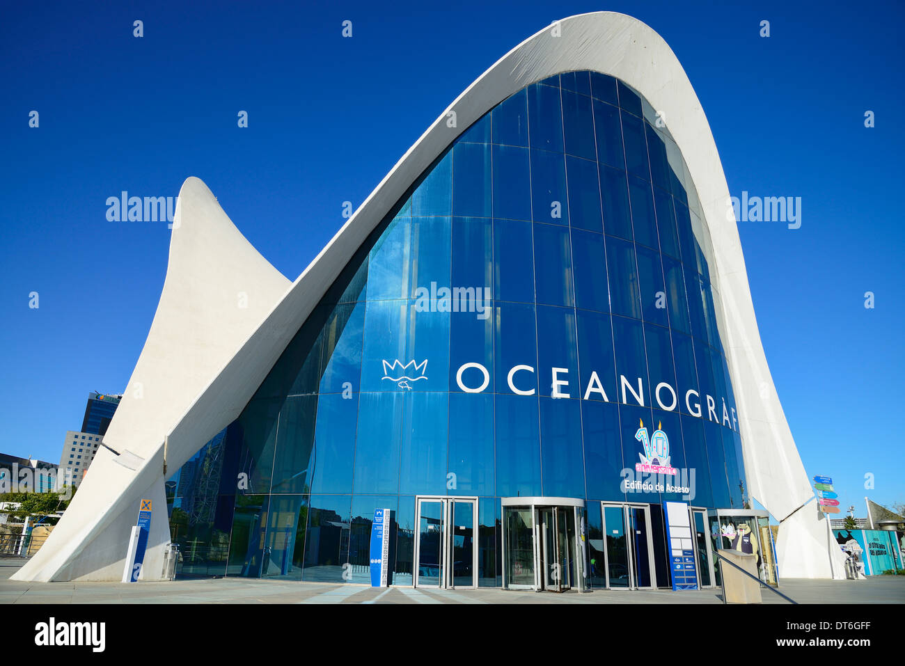 Spagna, Valencia, La Ciudad de las Artes y las Ciencias Città delle Arti e delle scienze facciata oceanografico, il più grande acquario in Europa Foto Stock