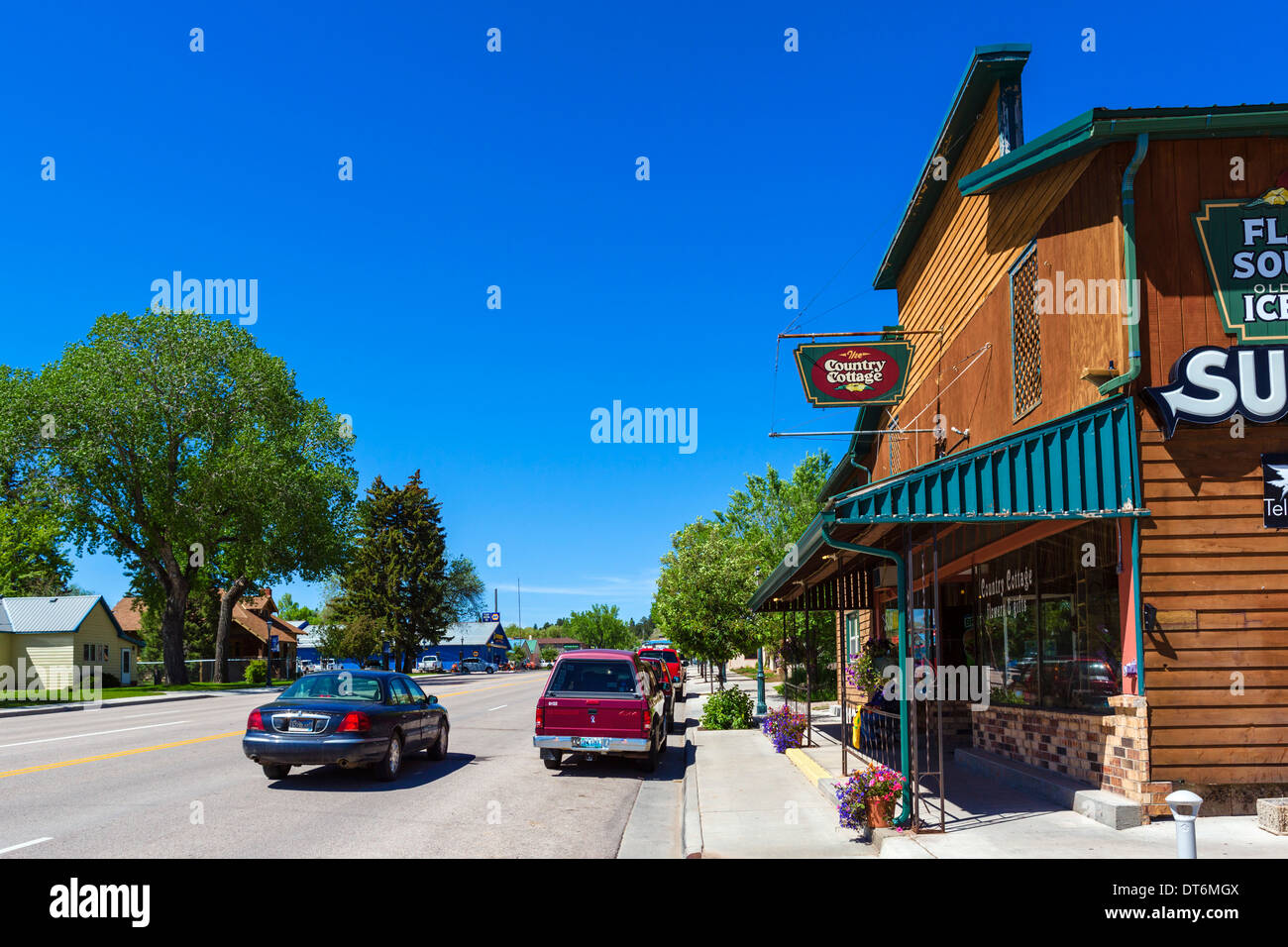 Strada principale nel centro di Sundance, Wyoming USA Foto Stock