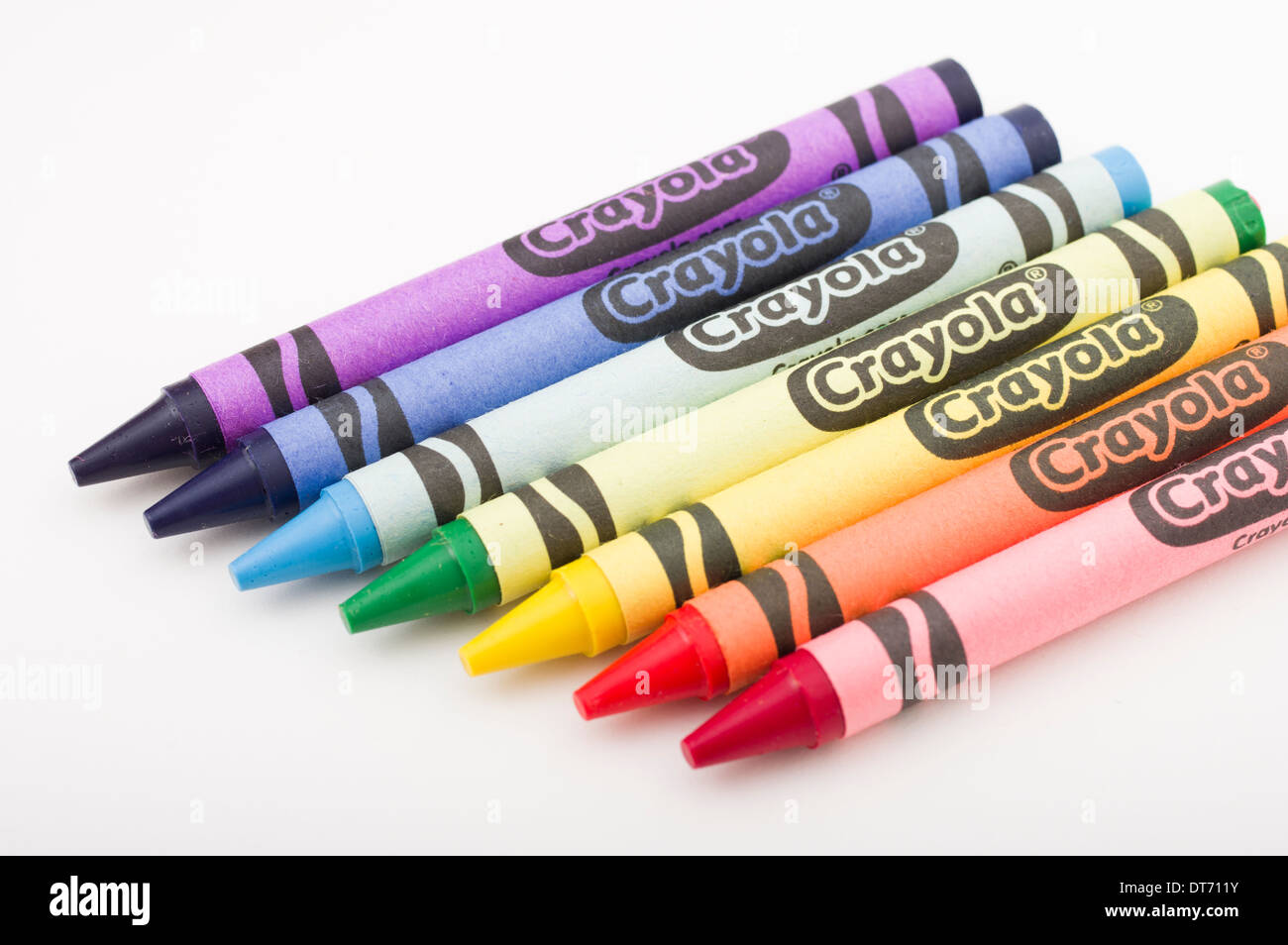 Crayola pastelli a cera fatta principalmente di petrolio di paraffina un iconico giocattolo per bambini è Foto Stock