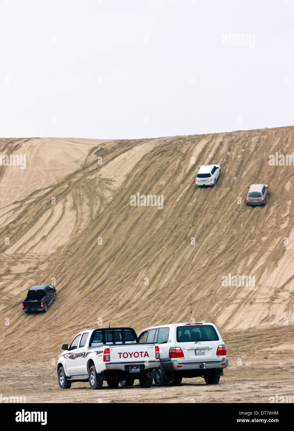 Traversata delle Dune, vicino Sealine Beach, in Qatar Foto Stock