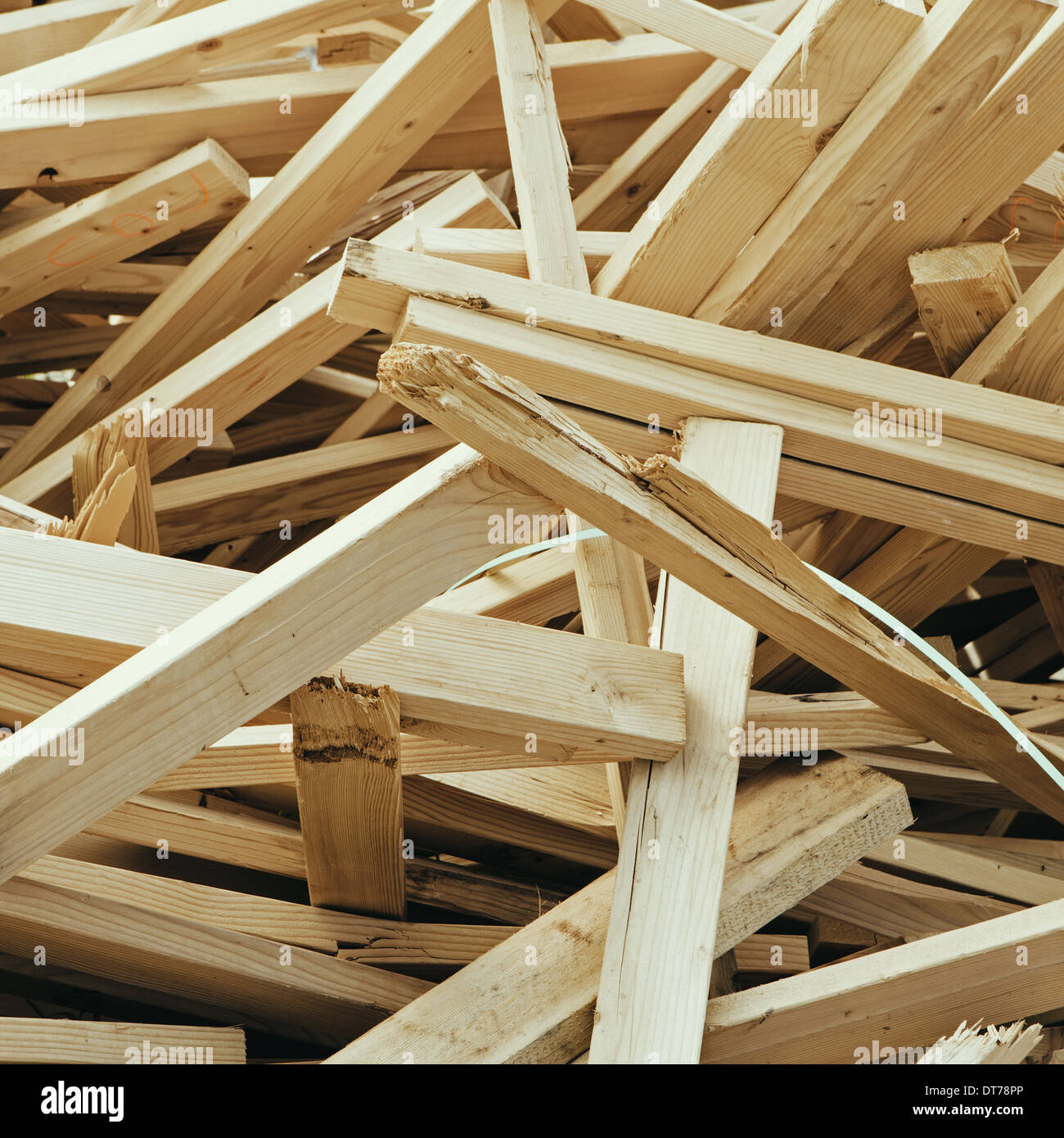 Catasta di legno 2x4 borchie utilizzati per la costruzione, nei pressi di Pullman Foto Stock