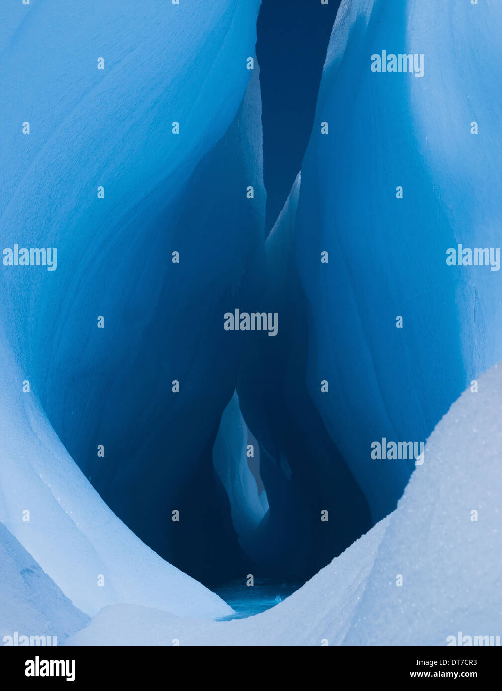 Profondo crepaccio immagini e fotografie stock ad alta risoluzione Alamy