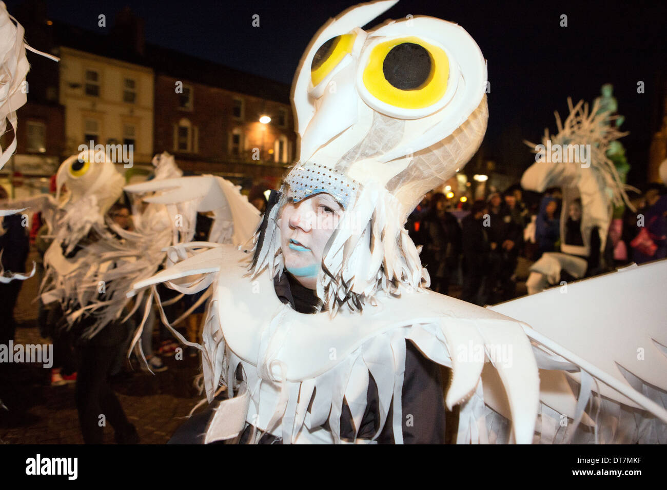 Grandi ustioni cena 2014, Homecoming Carnevale attraverso le strade a Burns statua Dumfries Scozia Scotland Foto Stock