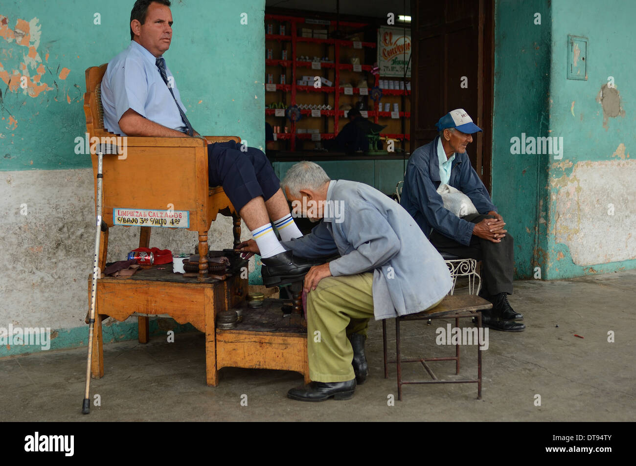 Sciuscià in spagnolo città coloniale di Sancti Spiritus. Cuba Foto Stock