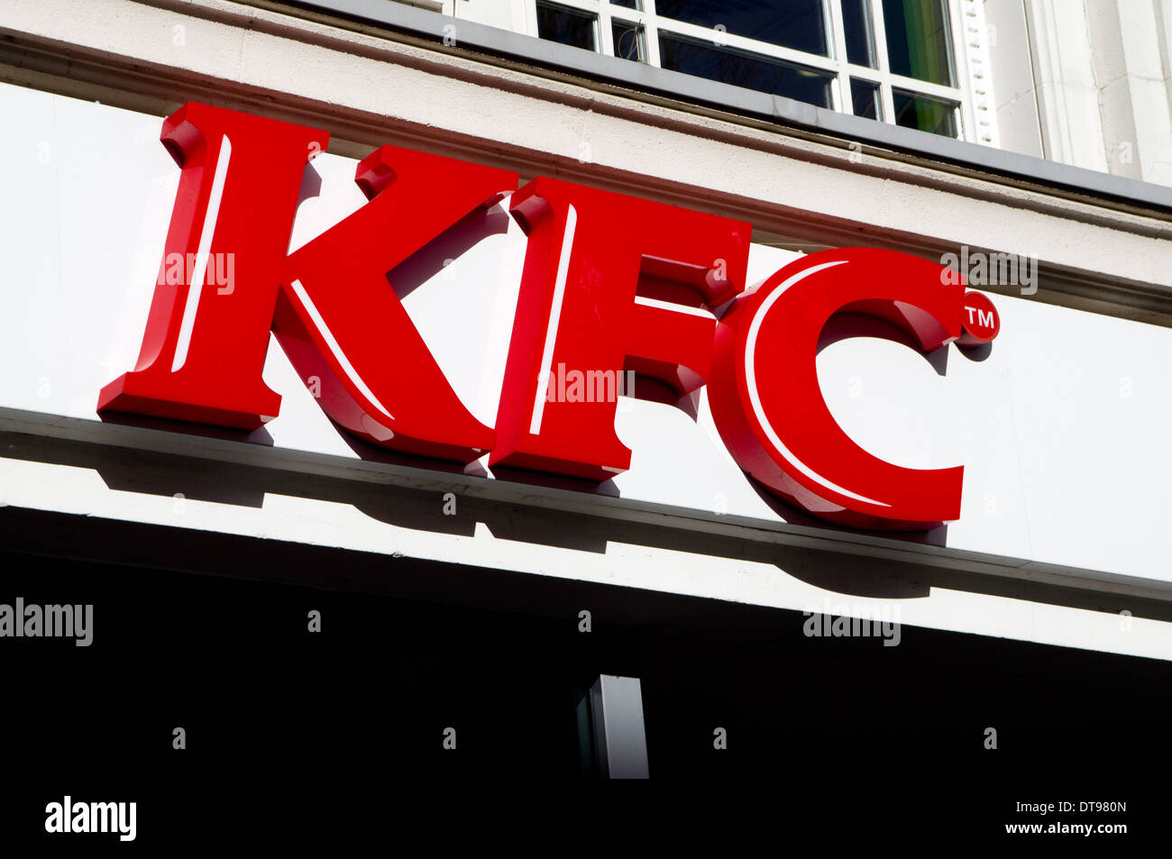 KFC fast food, Cardiff, Galles. Foto Stock
