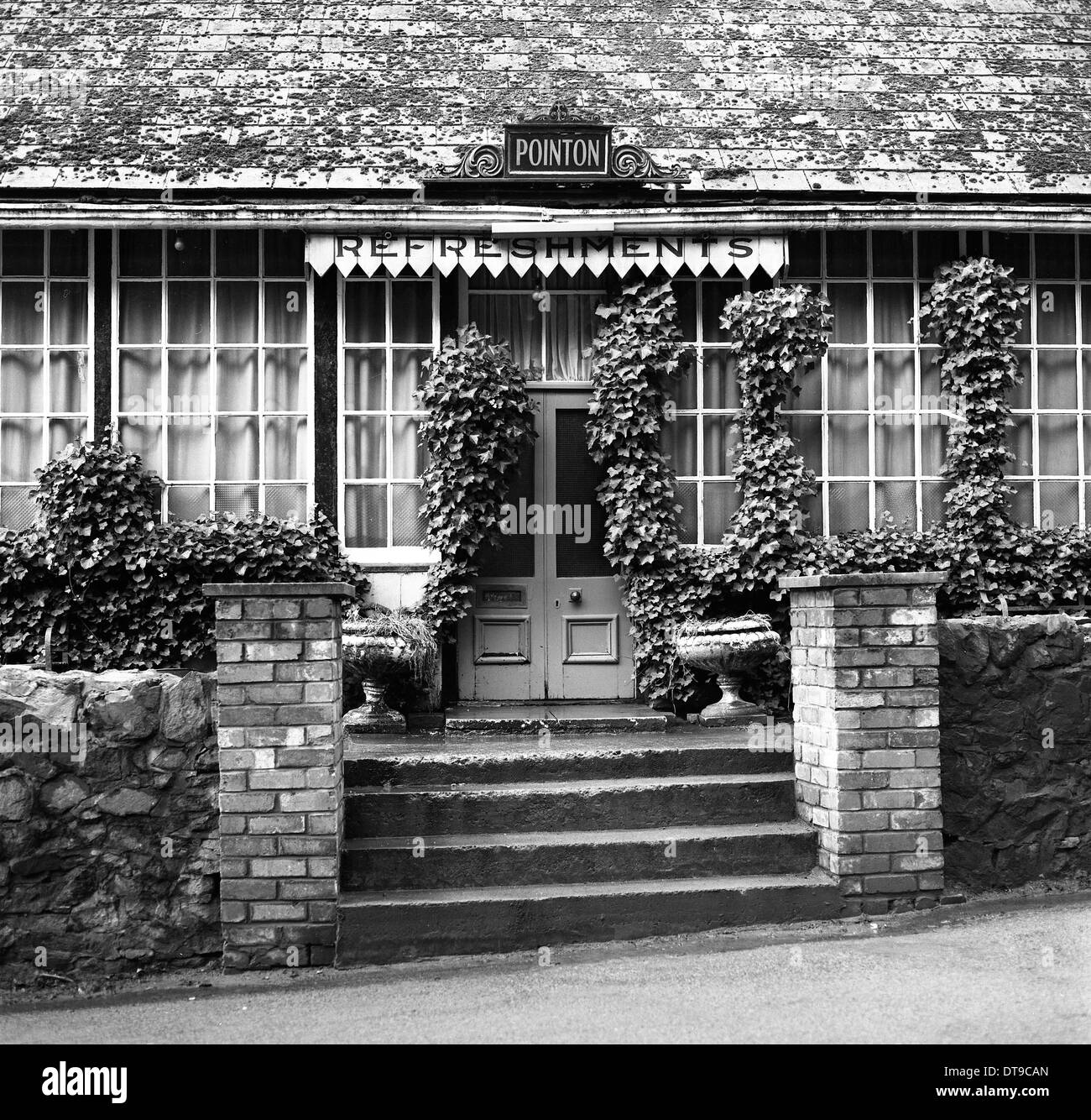 La foresta Glen Pavilion inaugurato nel 1889 da Enrico Pointon alla base della collina Wrekin in Wellington Shropshire REGNO UNITO. La sede, Foto Stock