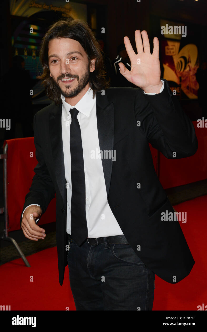 Berlino, Germania. 12 feb 2014. Diego Luna assiste il 'Cesar Chavez' Premiere al sessantaquattresimo Berlinale annuale Festival Internazionale del Film a Friedrichstadt Palast su Febbraio 12th, 2014 a Berlino, Germania. Credito: Janne Tervonen/Alamy Live News Foto Stock