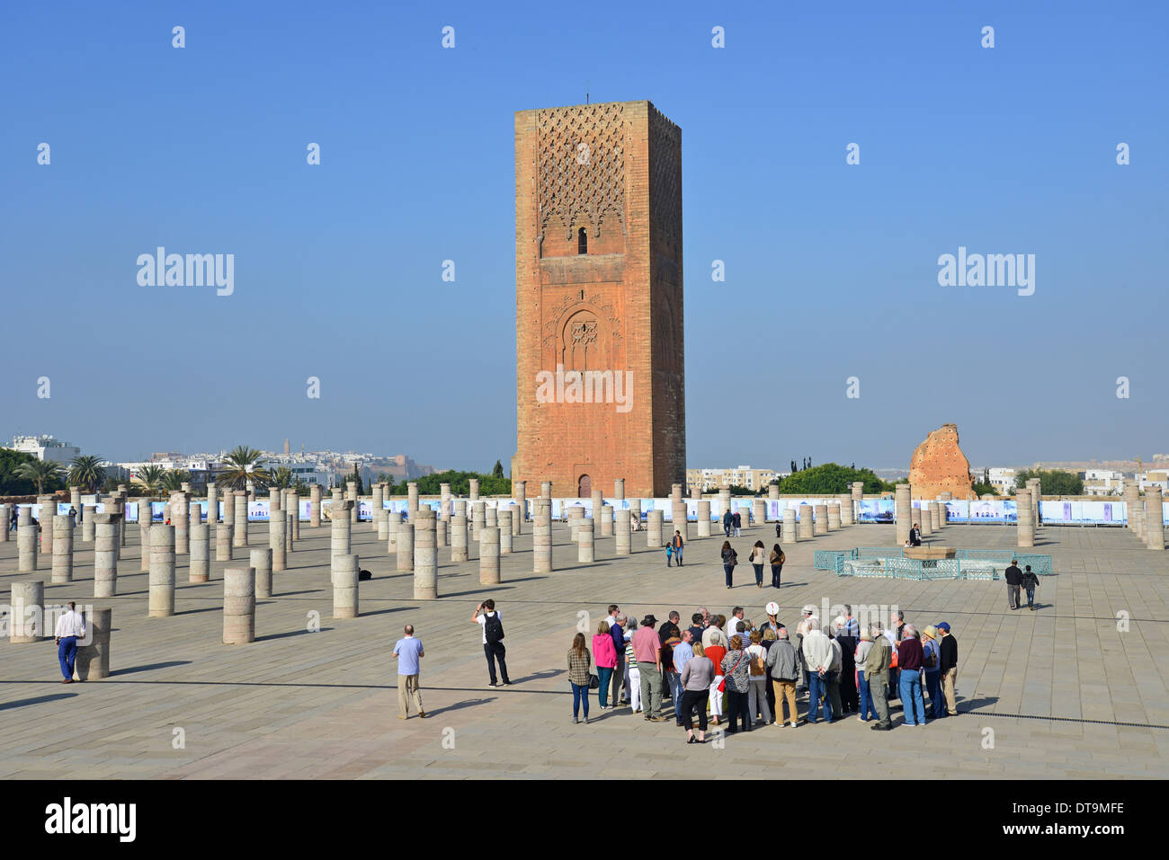 Torre Hassan (Tour Hassan), Boulevard Mohamed Lyazidi, Rabat, Rabat-Salé-Zemmour-Zaer regione, il Regno del Marocco Foto Stock