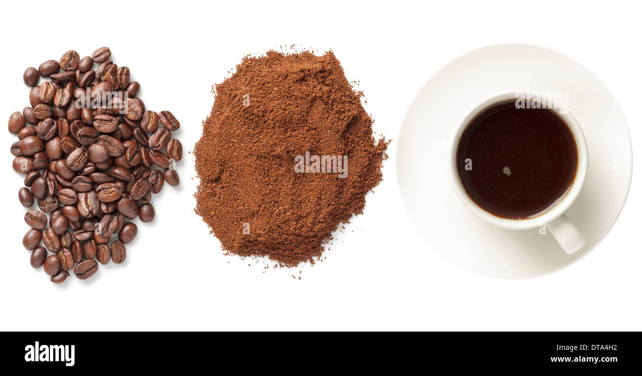 Tazze di caffè con caffè in grani e macinato Foto Stock