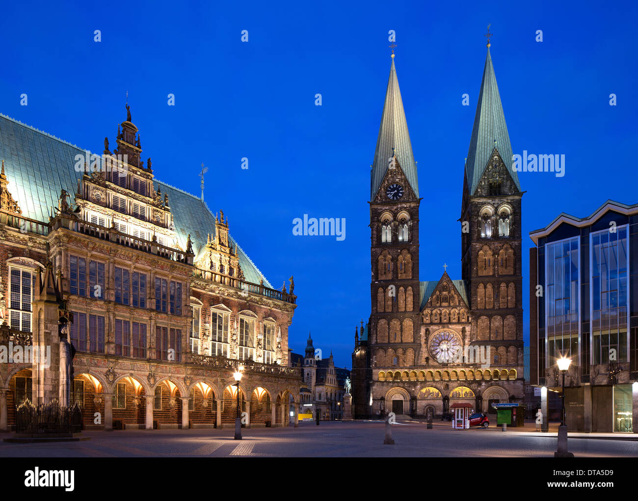 Municipio di Brema, Weser Renaissance, dichiarato patrimonio culturale mondiale dall'UNESCO, la Cattedrale di San Pietro e la Haus der Bürgerschaft Foto Stock