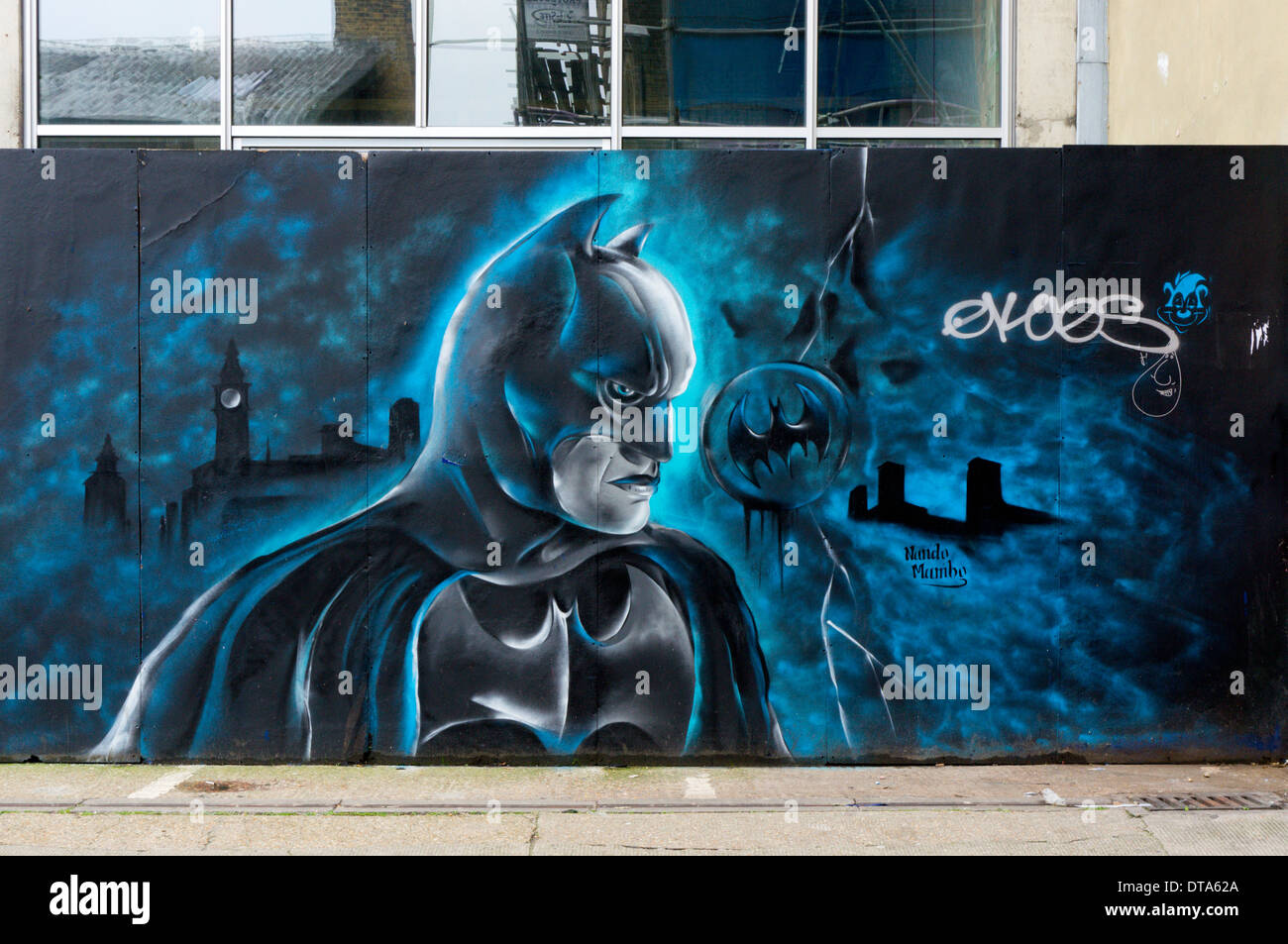 Graffiti da Nando Mumbo in Hanbury Street, Londra. Foto Stock