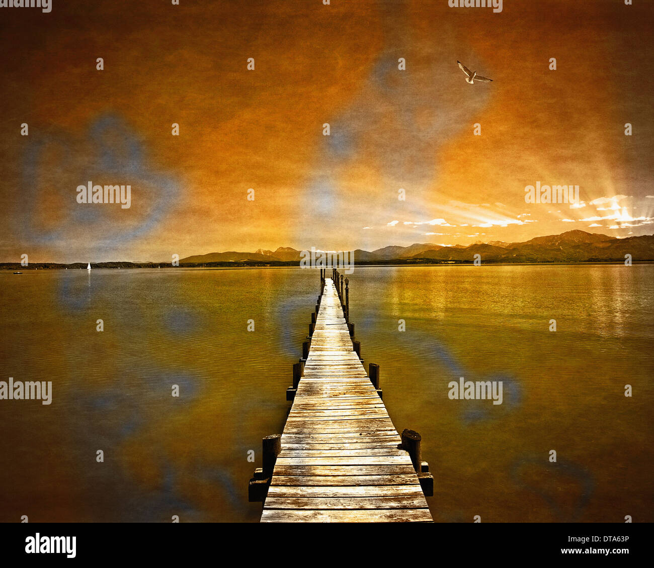 Arte digitale: il lago di Chiemsee con Alpi Bavaresi in background, Germania. Foto Stock