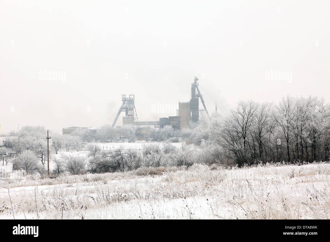 Miniera di carbone in inverno, Donbass. Regione di Donetsk, Ucraina. Foto Stock