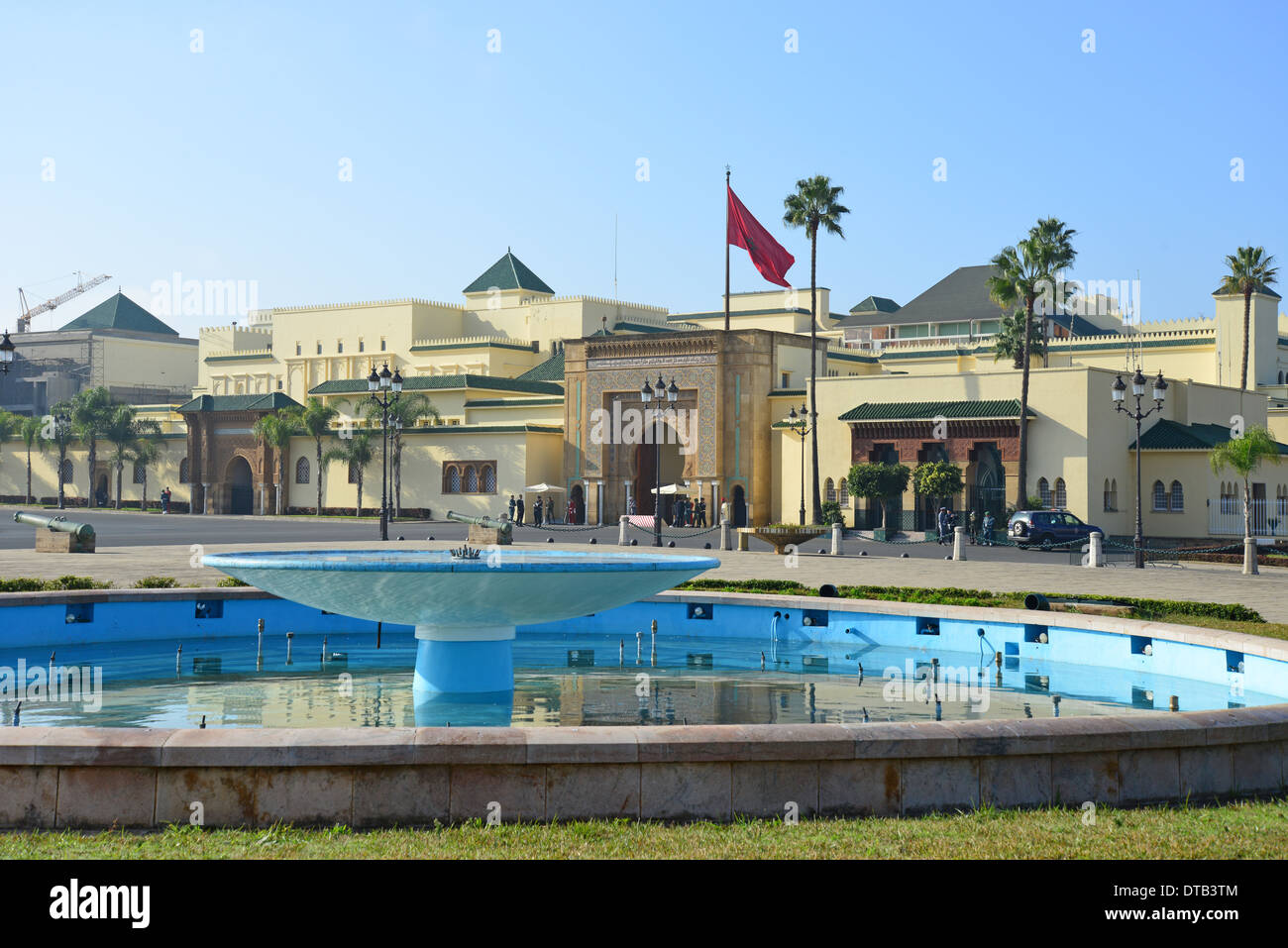 Fontana dal cancello di ingresso, Palazzo Reale di Rabat, Rabat, Rabat-Salé-Zemmour-Zaer regione, il Regno del Marocco Foto Stock