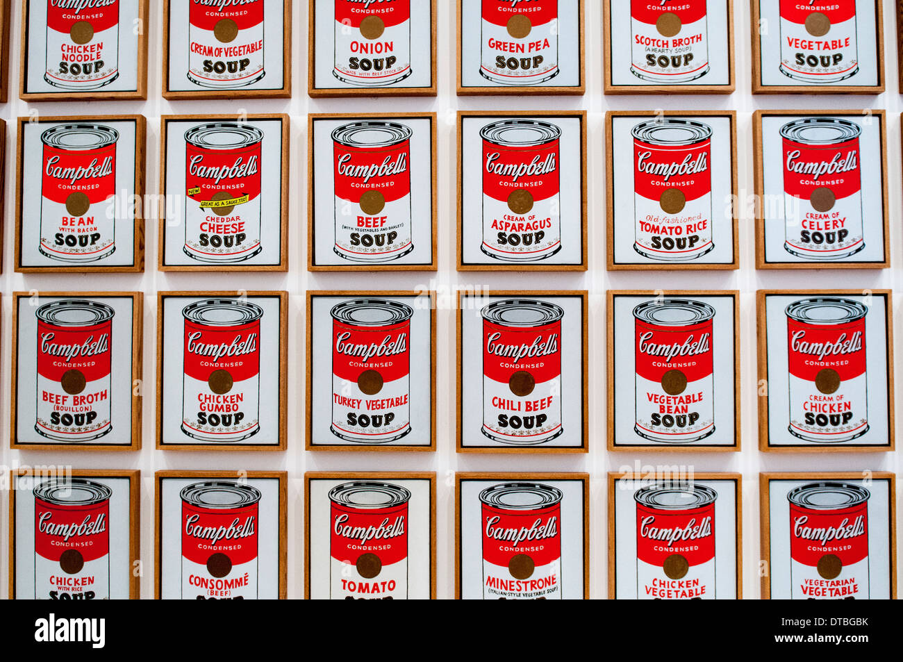 Andy warhol campbell soup immagini e fotografie stock ad alta risoluzione -  Alamy