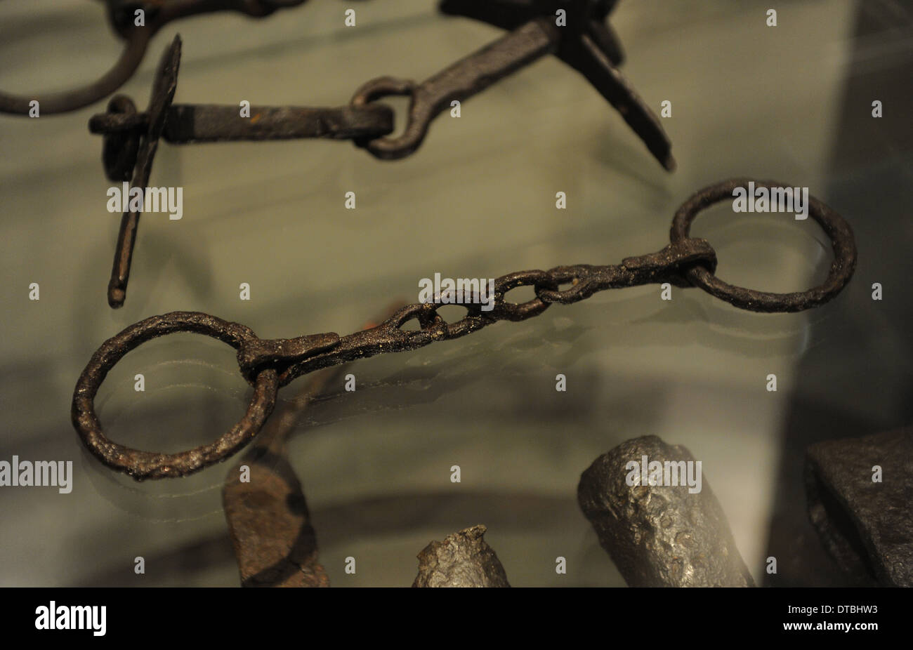 Età del ferro. La Finlandia. Periodo di migrazioni. 5th-4secolo D.C. Gli oggetti. Museo nazionale della Finlandia. Helsinki. Foto Stock