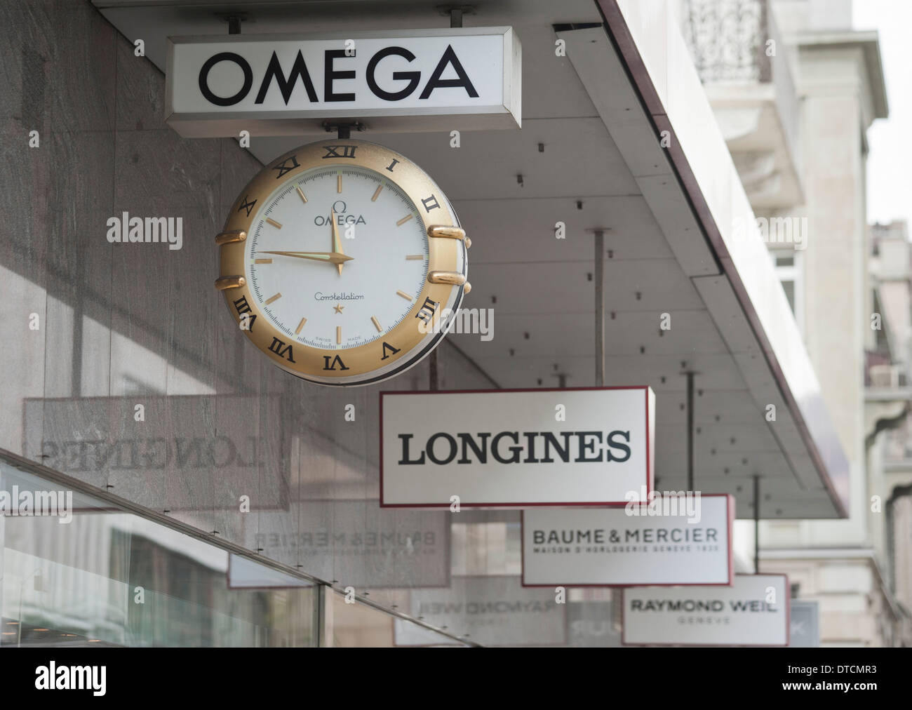 Insegne di Swiss luxury watch maker su Zurigo Bahnhofstrasse Foto Stock