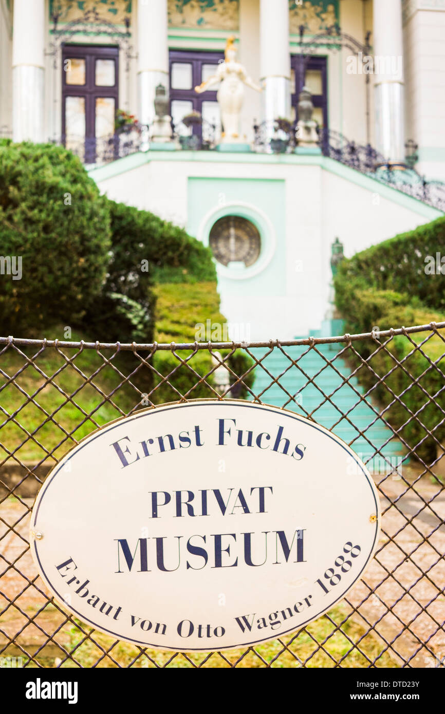 Entrata dell'Ernst-fuchs-museo in un edificio dall'architetto Otto Wagner, Vienna, Austria Foto Stock