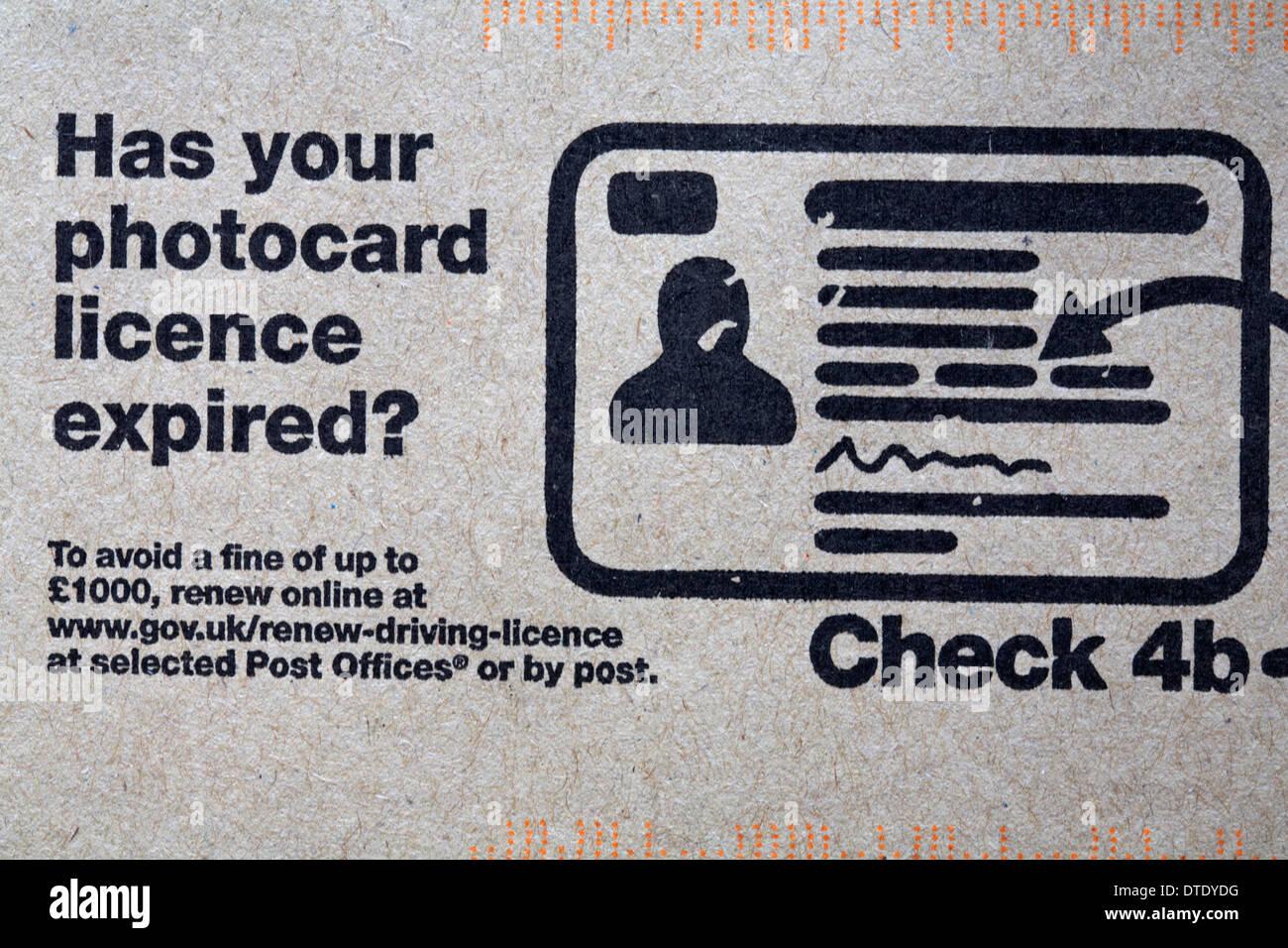 Presenta la tua photocard licenza scaduta stampigliato sulla busta Foto Stock