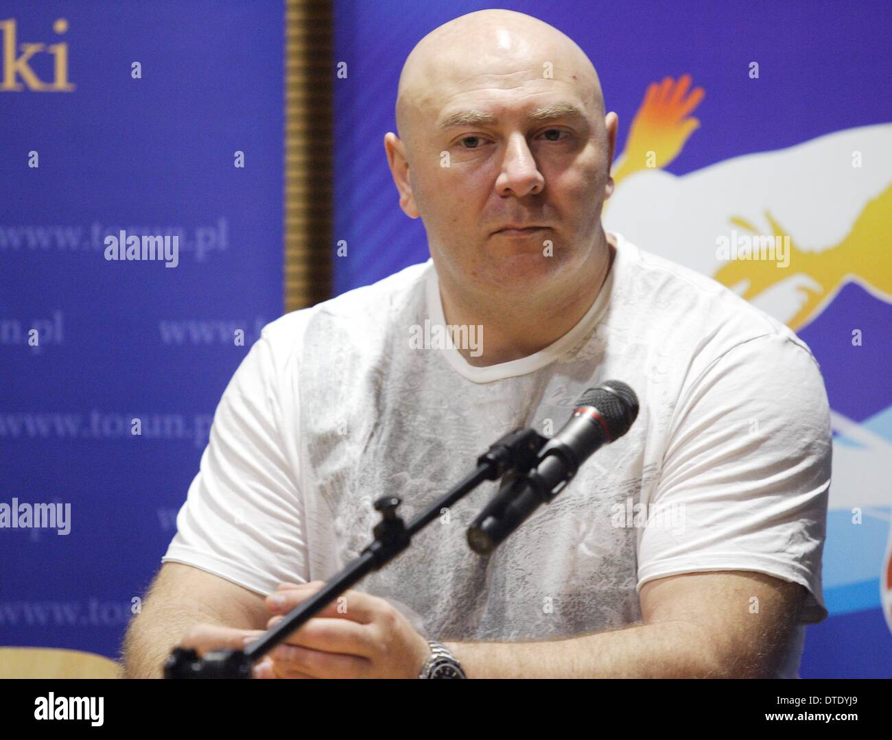 Sopot, Polonia 16th, febbraio 2014 conferenza stampa prima la IAAF mondiali Indoor Champioships Sopot 2014. Sindaco di Sopot Jacek Karnowski, Sindaco di Torun Michal Zaleski e campione olimpico Szymon Ziolkowski (foto) a prendere parte alla conferenza. Foto Stock