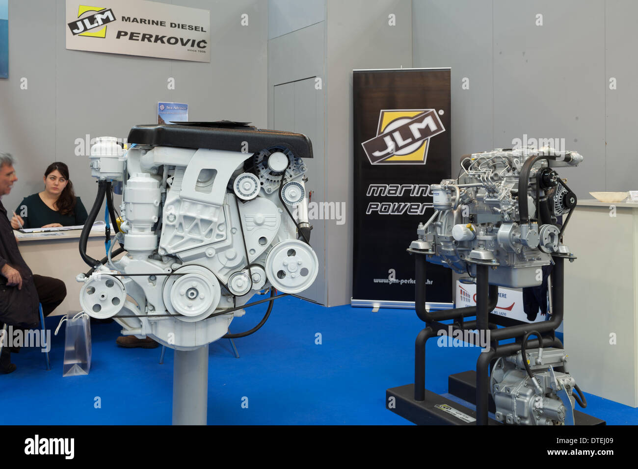 Roma Italia 16 Febbraio 14 Alla Fiera Di Roma Lo Stand Di µm Perkovic Azienda Leader In Motori Diesel Marini Durante La Fiera Di Elettronica Informatica E Tecnologia Credito Corina Daniela