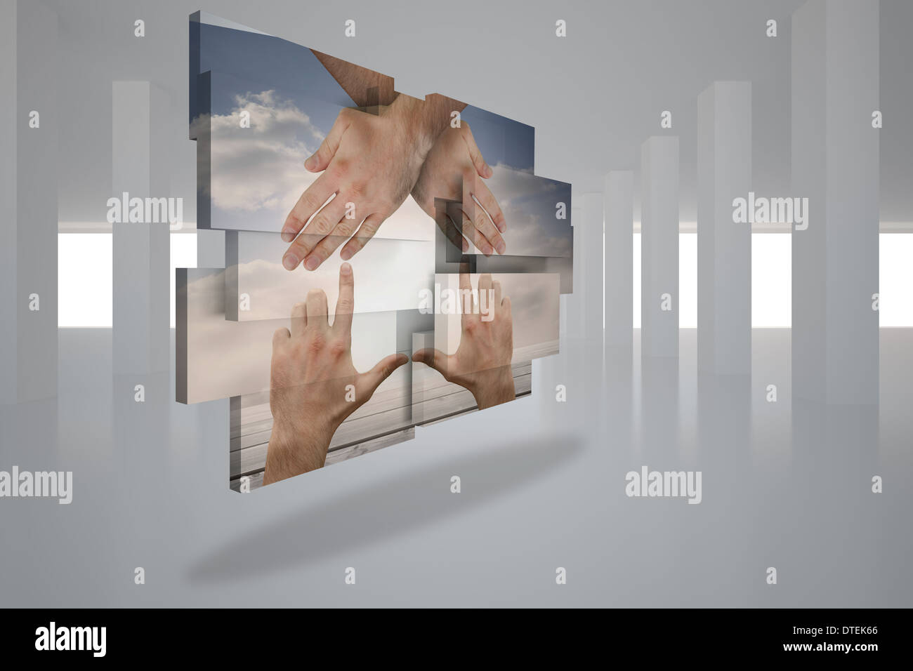 Immagine composita delle mani facendo una casa sulla schermata astratto Foto Stock