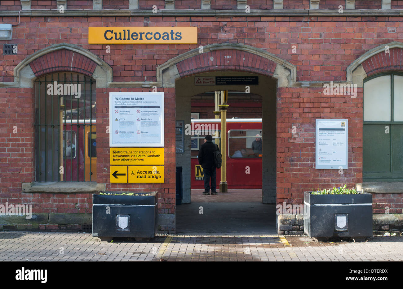 Cullercoats stazione della metropolitana Tyneside North East England Regno Unito Foto Stock