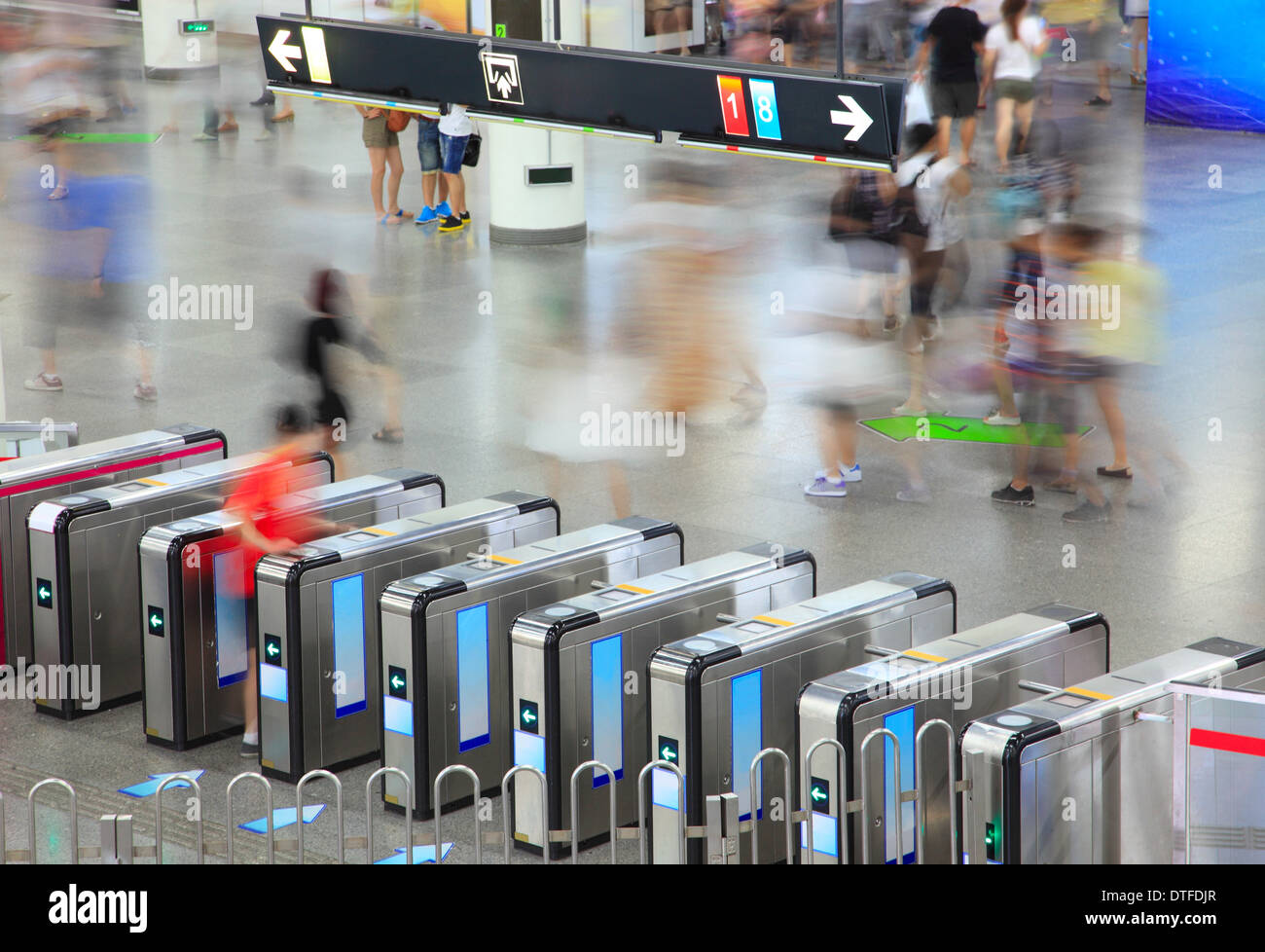 Sistema di metropolitana in una grande città in Asia Foto Stock