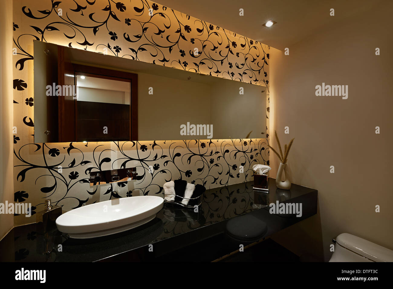 Interior design: bagno moderno Foto Stock
