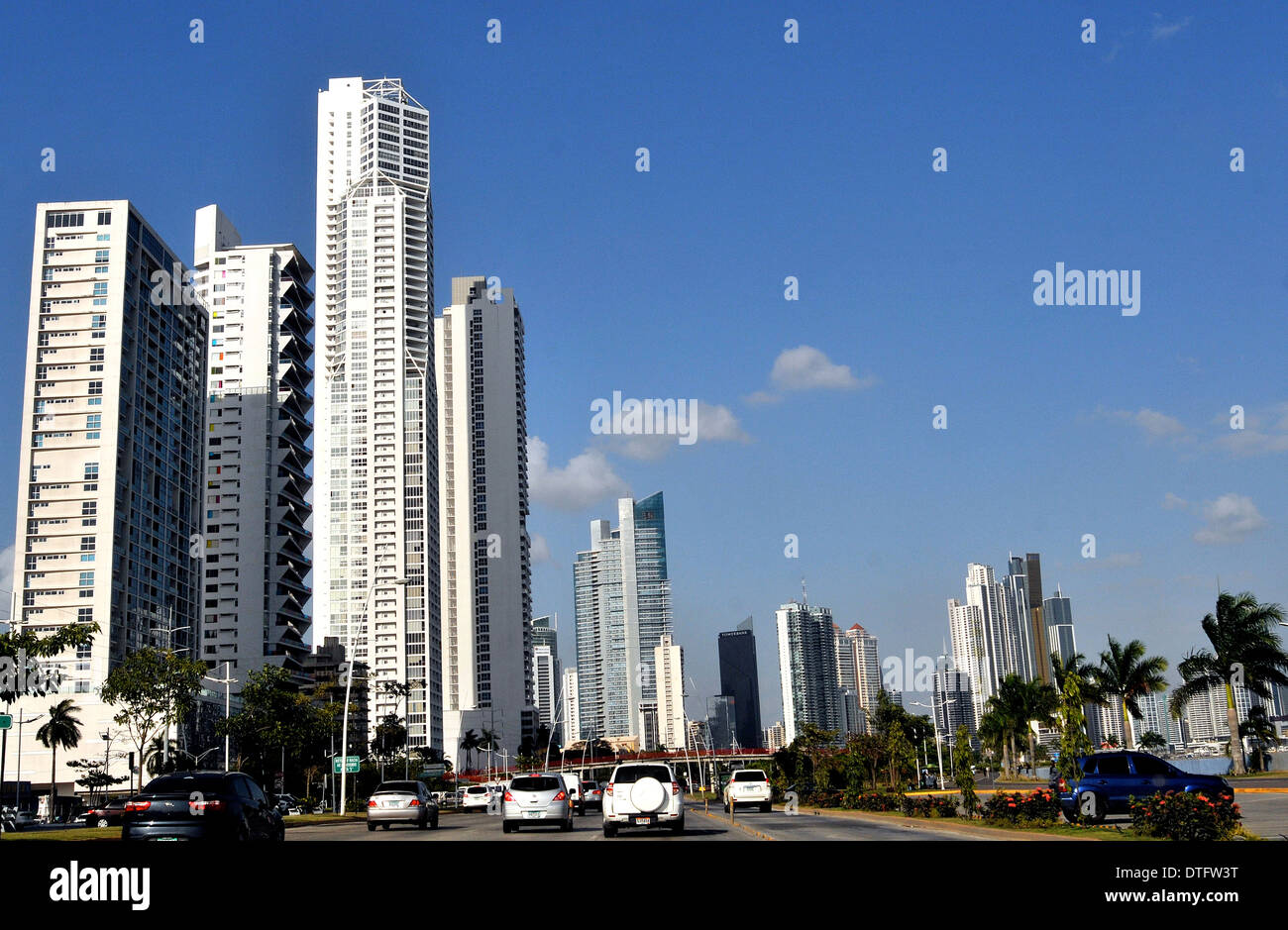 Scena stradale Balboa Avenue Panama Panama Foto Stock