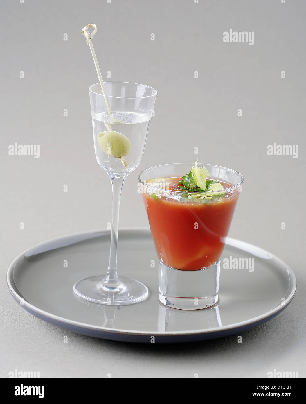 Vodka Martini e un Bloody Mary Foto Stock