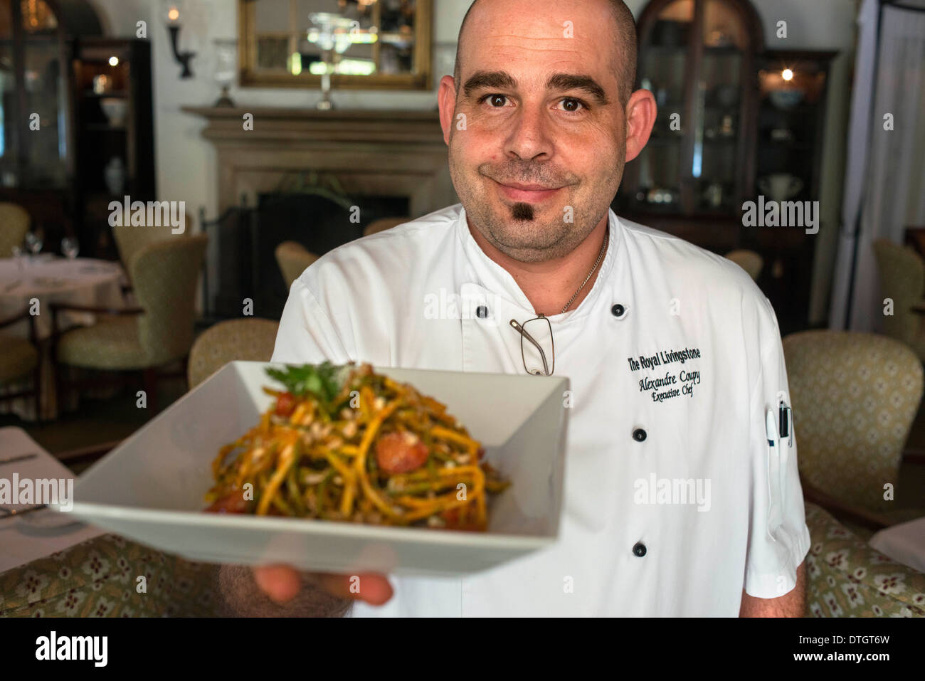 Chef francese Alexandre Coupy, executive chef del Royal Livingstone Hotel, percorsa a Lusaka nello specifico Foto Stock