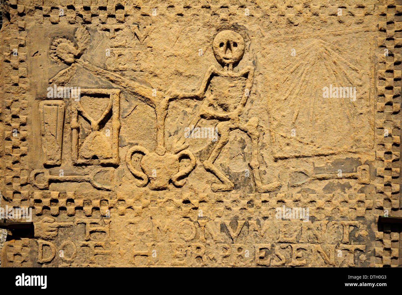 Lastra tombale, secolo XVII, San Magnus Cathedral, Kirkwall, Continentale, Orkney, Scotland, Regno Unito Foto Stock