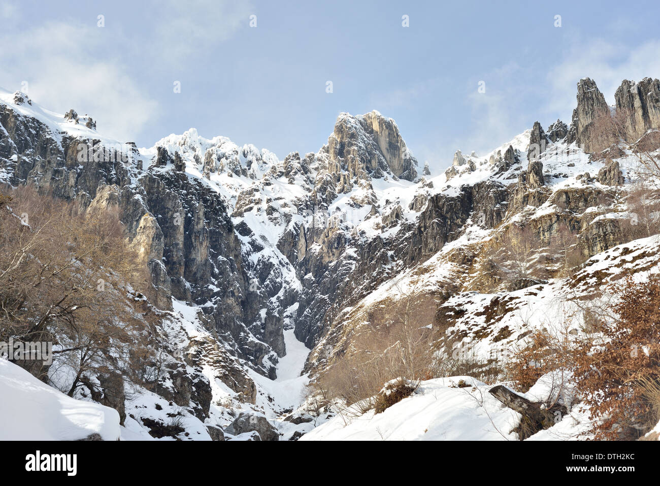 Picco della Grigna meridionale vista dal canalone porta Foto Stock