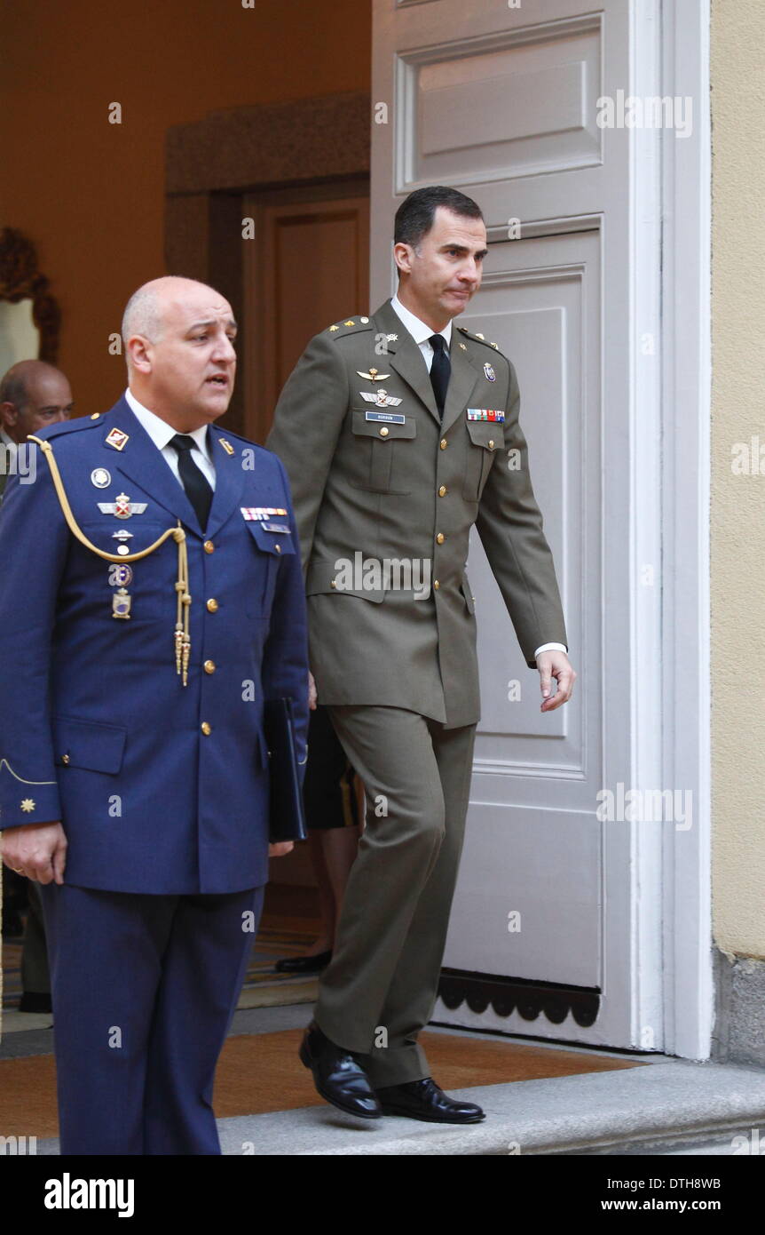 Il principe Felipe in pubblico militare nel palazzo reale di El Pardo 18/02/2014/picture alliance Foto Stock