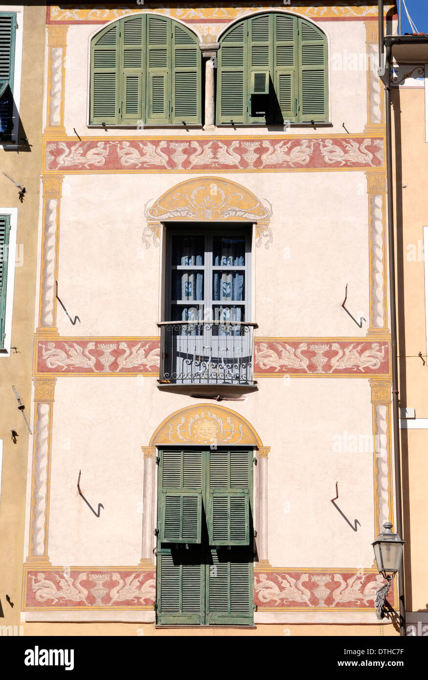 Scorcio del centro storico del villaggio di finalborgo Foto Stock