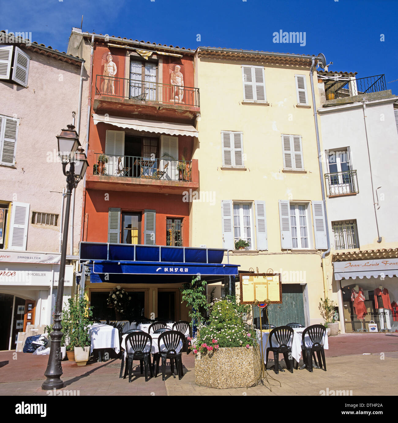 Case in St Tropez Provence Francia Europa Foto Stock