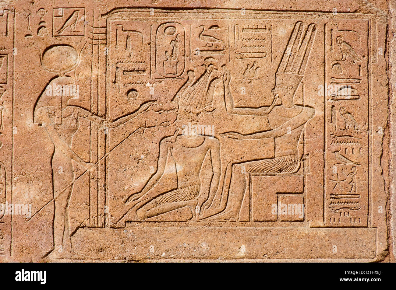 Gli dèi Hathor e benedizione Amon-ra Hatshepsut Foto Stock