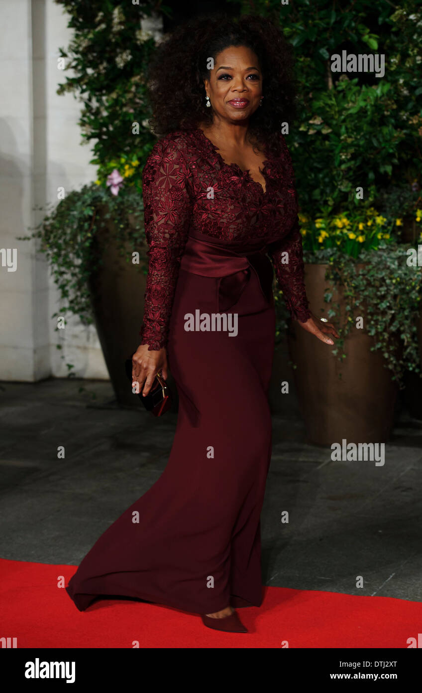 Oprah Winfrey arriva per il British Academy Film Awards 2014 dopo essere partito al Grosvenor Hotel. Foto Stock