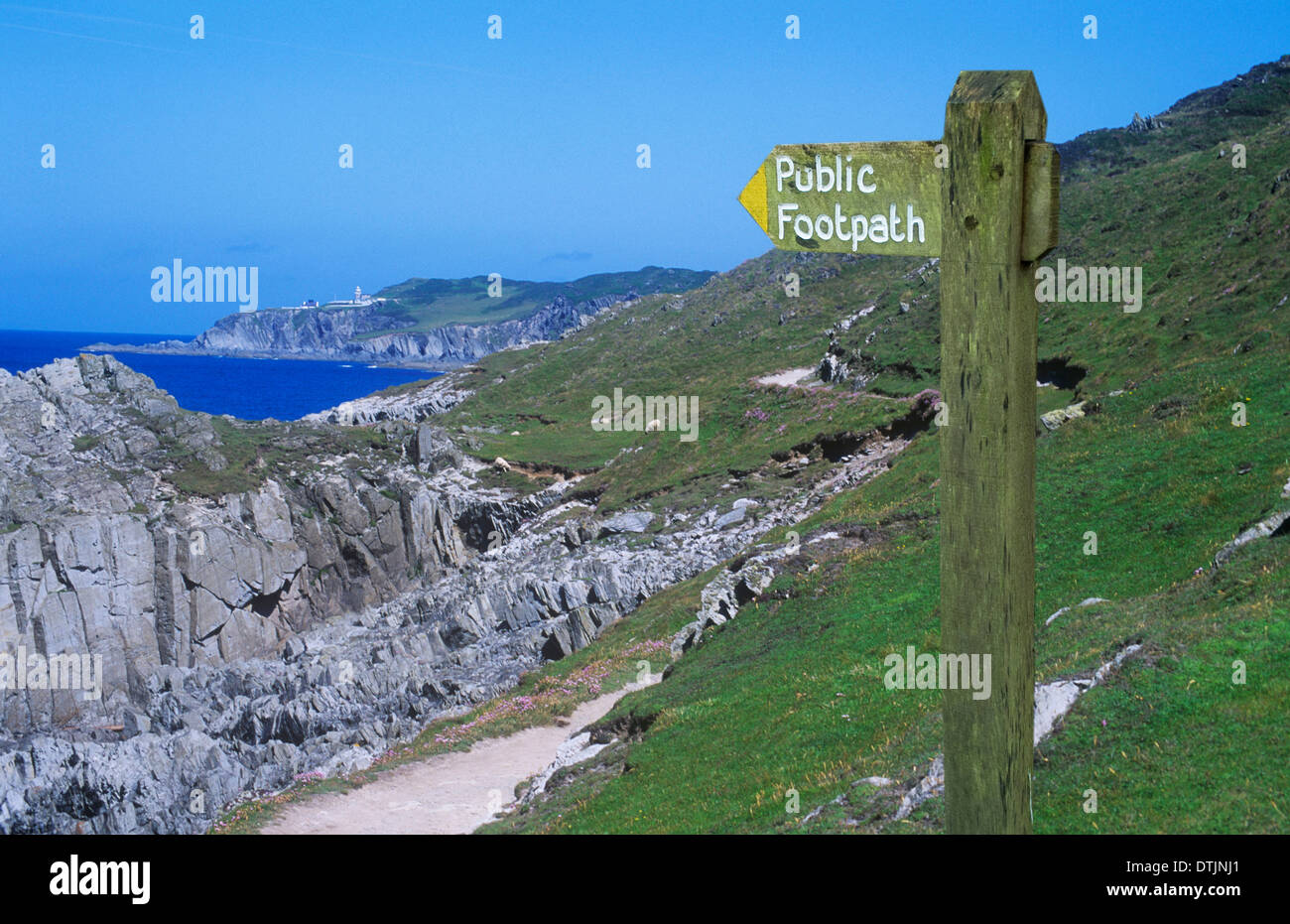 Sentiero in riva al mare Foto Stock
