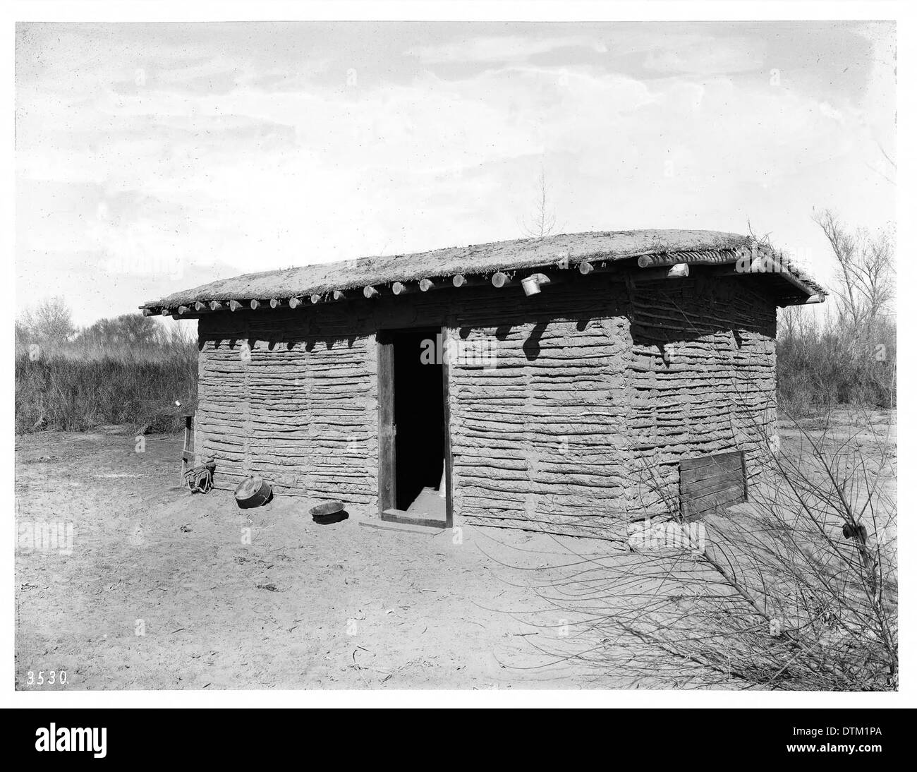 Rettangolare piccola Chemehuevi dimora indiano, ca.1900 Foto Stock