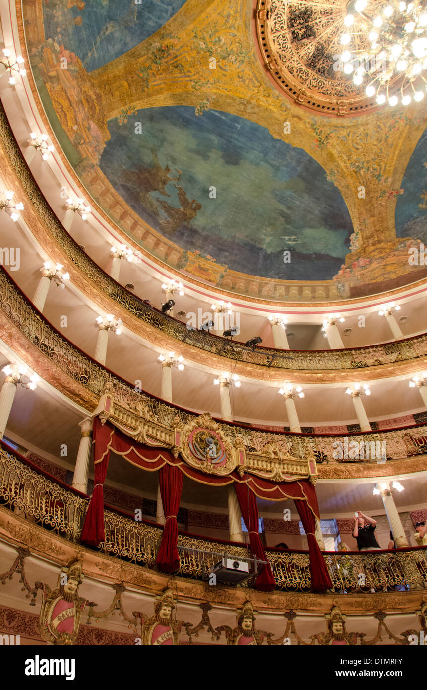 Il Brasile, Amazon, Manaus. Manaus Opera House, circa 1882, costruito in stile neoclassico. Pietra miliare storica nazionale. Foto Stock