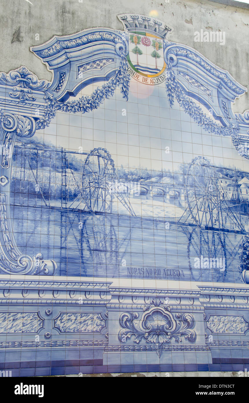 Il Brasile, Rio Grande. Blu e bianco piastrelle portoghesi murale, monumento della loro città sorella in Portogallo, Agueda. Foto Stock