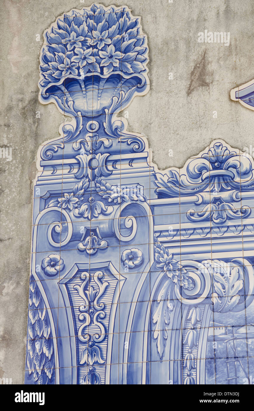 Il Brasile, Rio Grande. Blu e bianco piastrelle portoghesi murale, monumento della loro città sorella in Portogallo, Agueda. Foto Stock
